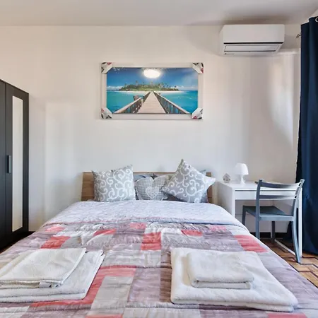 招待所 Easy Downtown - Private With Shared Bathroom 威尼斯